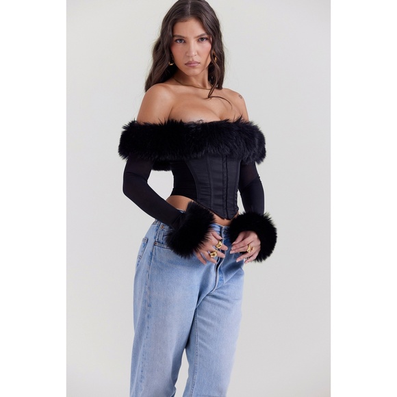 NEW House of CB Merle Faux Fur Trim Top Black XS - Picture 4 of 15